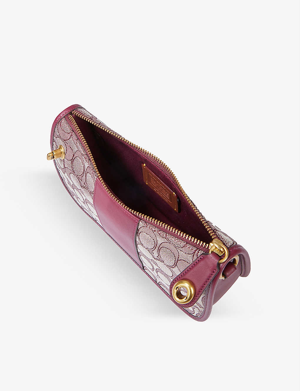 R03680914_B4BURGUNDYBLKCHERRY_ALT03