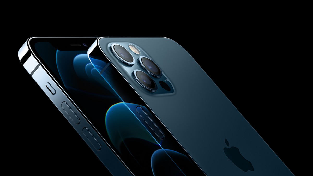 【iPhone 12 mini/pro/pro max】這次iPhone 12系列終於回歸iPhone 4 的方正邊框的設計,超經典的設計怎可能不心動~