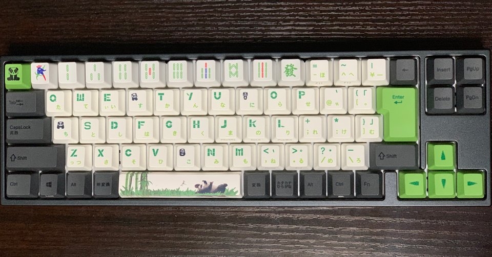 麻雀鍵盤5竟然也有日本網民找到熊貓主題的鍵盤按鈕,把中國風的風格配上麻雀簡直是超可愛!而且綠色的顏色也挺配麻雀上的顏色呢~