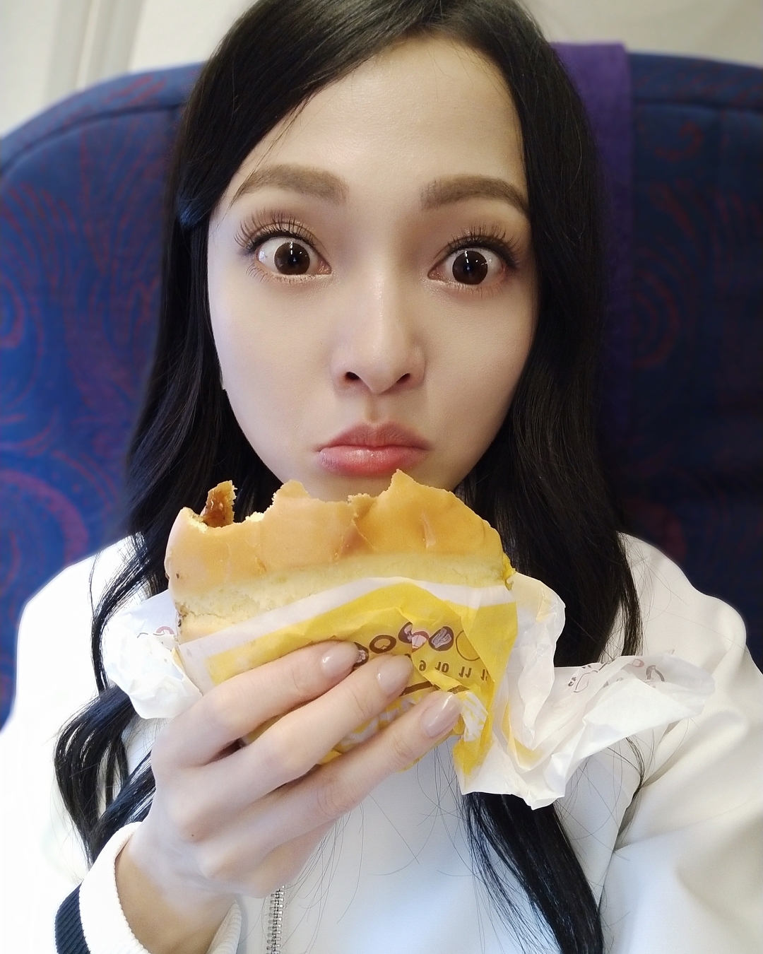 29737683_185096655354108_5671908921762119680_n