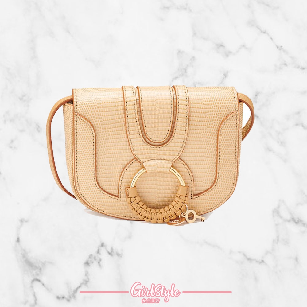 【名牌手袋Black Friday2020】Chloé價格卻會便宜一倍,甚至幾倍,因而受到不少小資女力捧的品牌!以下為你推薦3款較易搭配的款式~