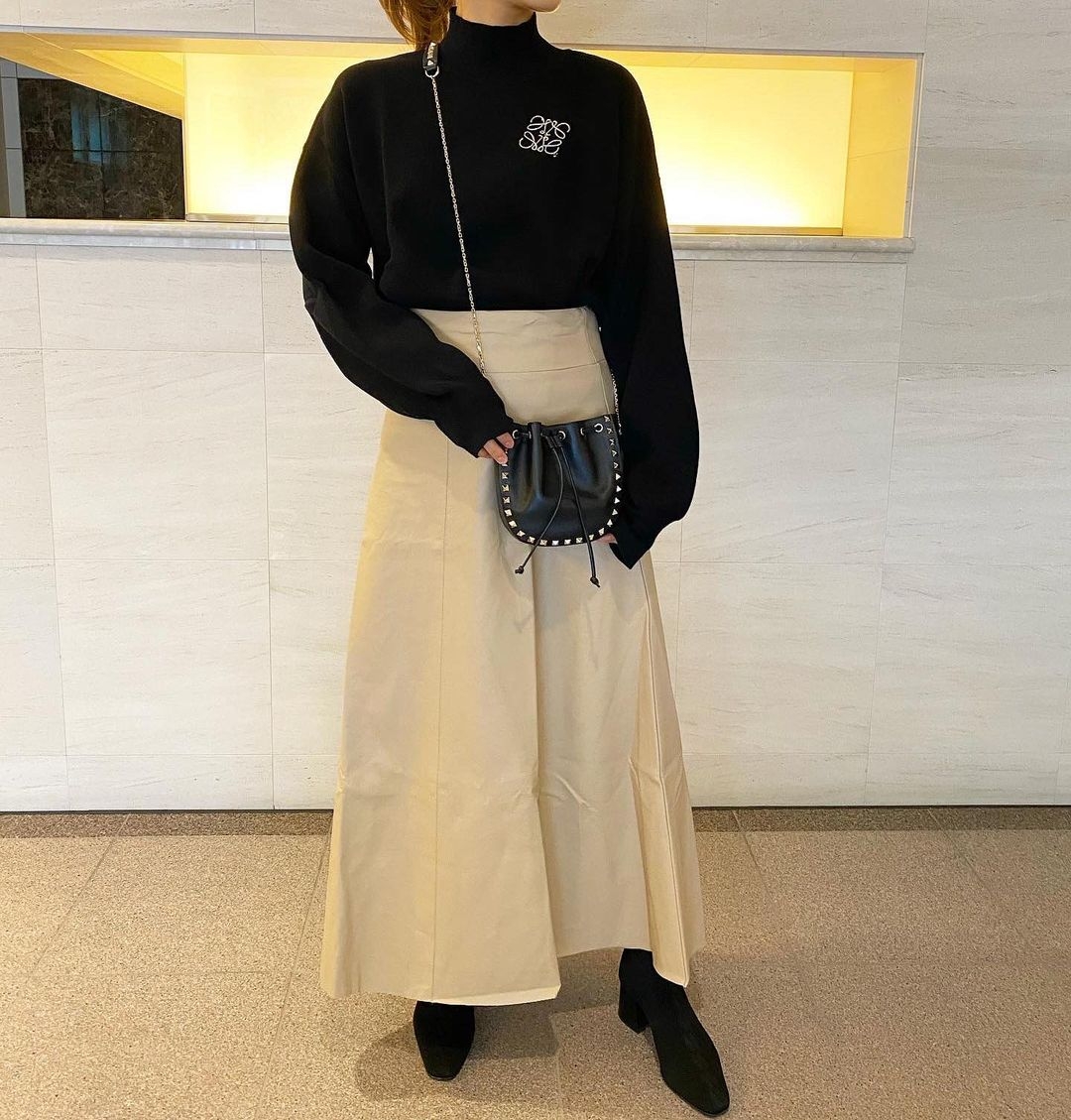 今次要介紹的更是 Hermès 裡面的隱藏斷貨王－Volver 60 襪靴！