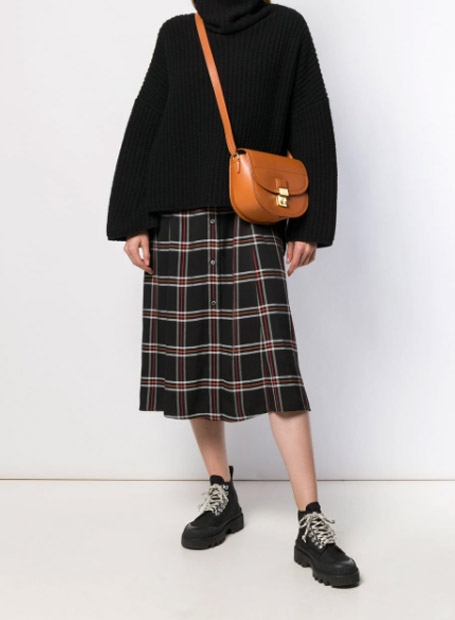 3.1 Phillip Lim Pashli saddle crossbody bag HK$6,490 75折優惠價HK$4,868