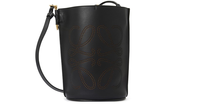 LOEWE Gate Anagram bucket bag HK$14,550 優惠價HK$10767