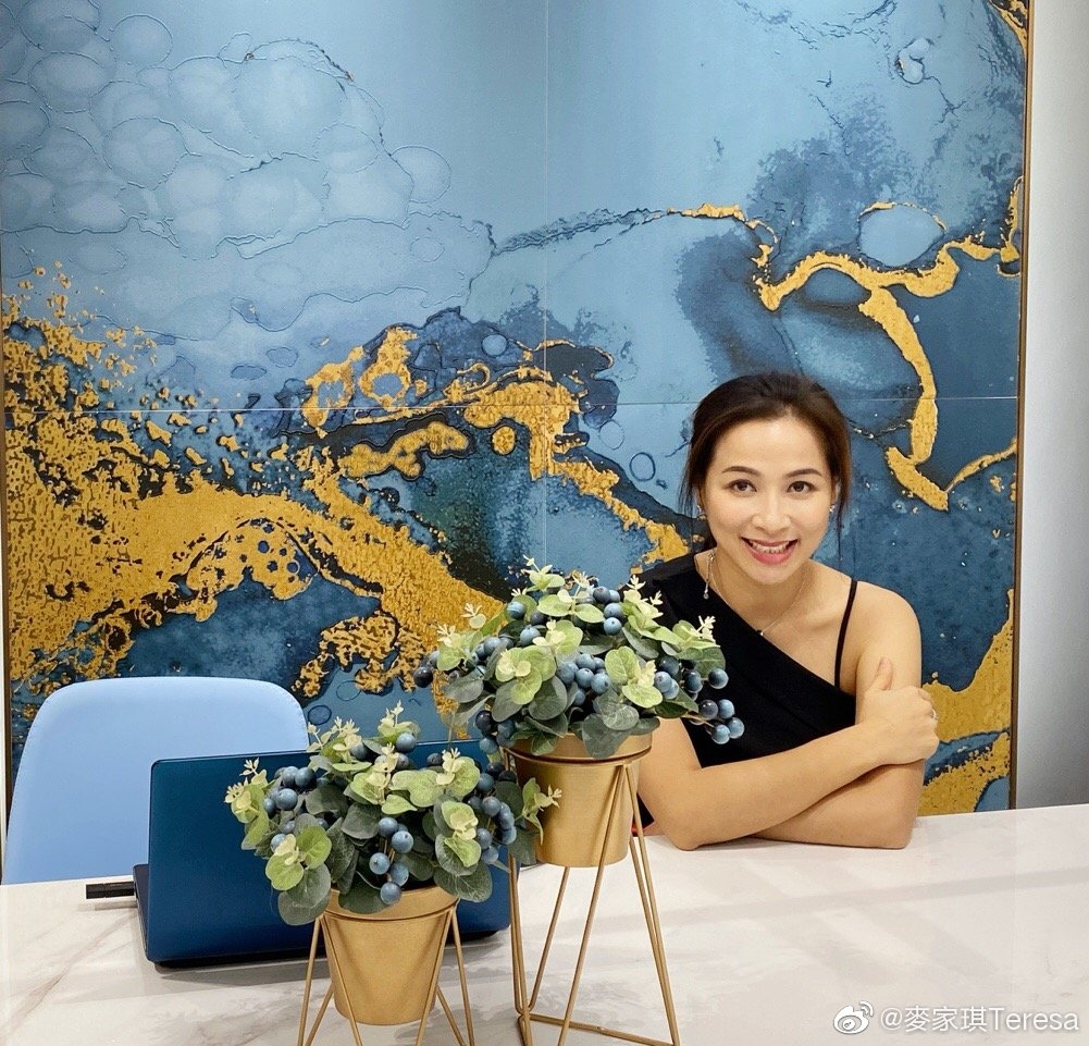 麥家琪怒摑兒子/被兒子質問為何拍三級片性感照