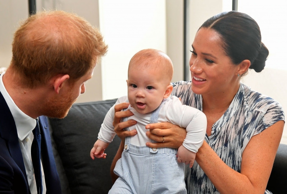 【英國王室】哈里王子(Prince Harry)跟梅根(Meghan Markle)於今年脫離王室後,便搬到了美國展開新生活~