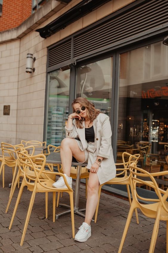 【梨形身材穿搭】必學5個「遮肉顯瘦」穿搭技巧