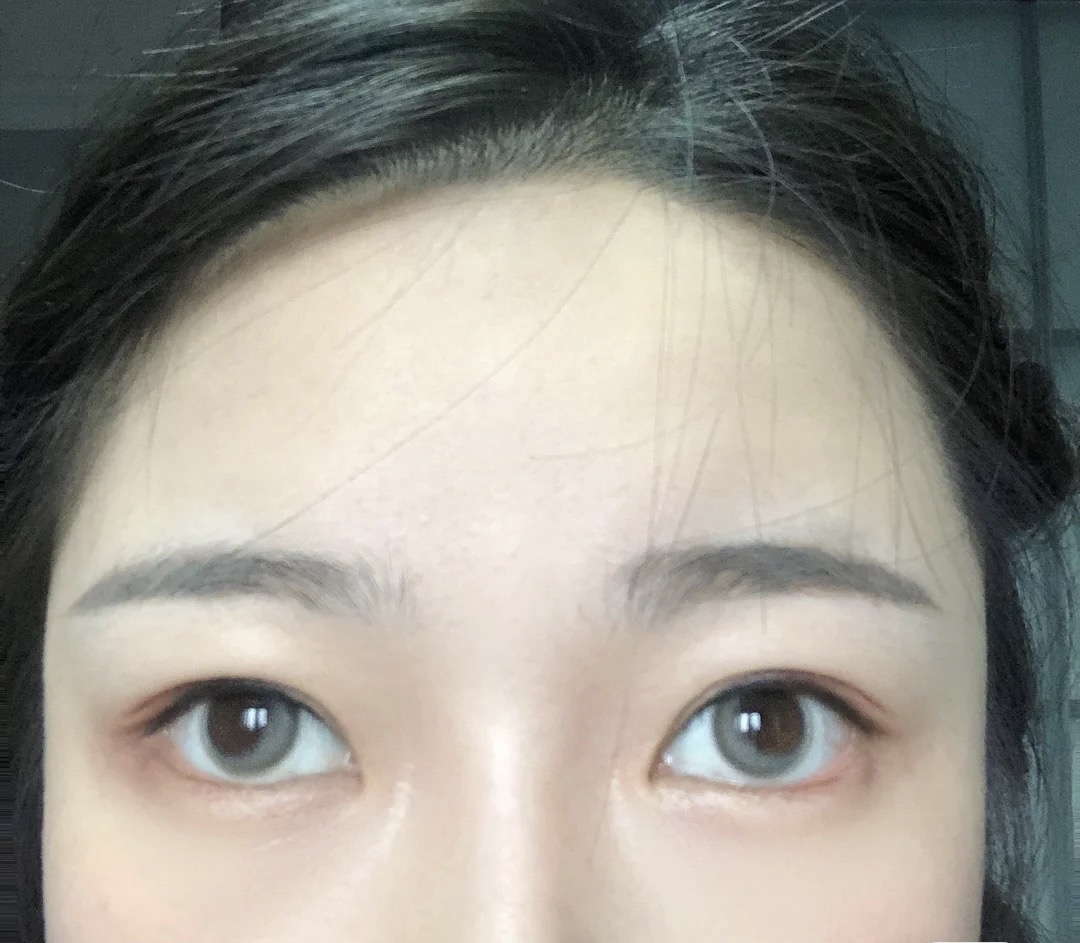 月牙形美瞳Con中伏出事/戴上變鬥雞眼傻仔/千萬不要買