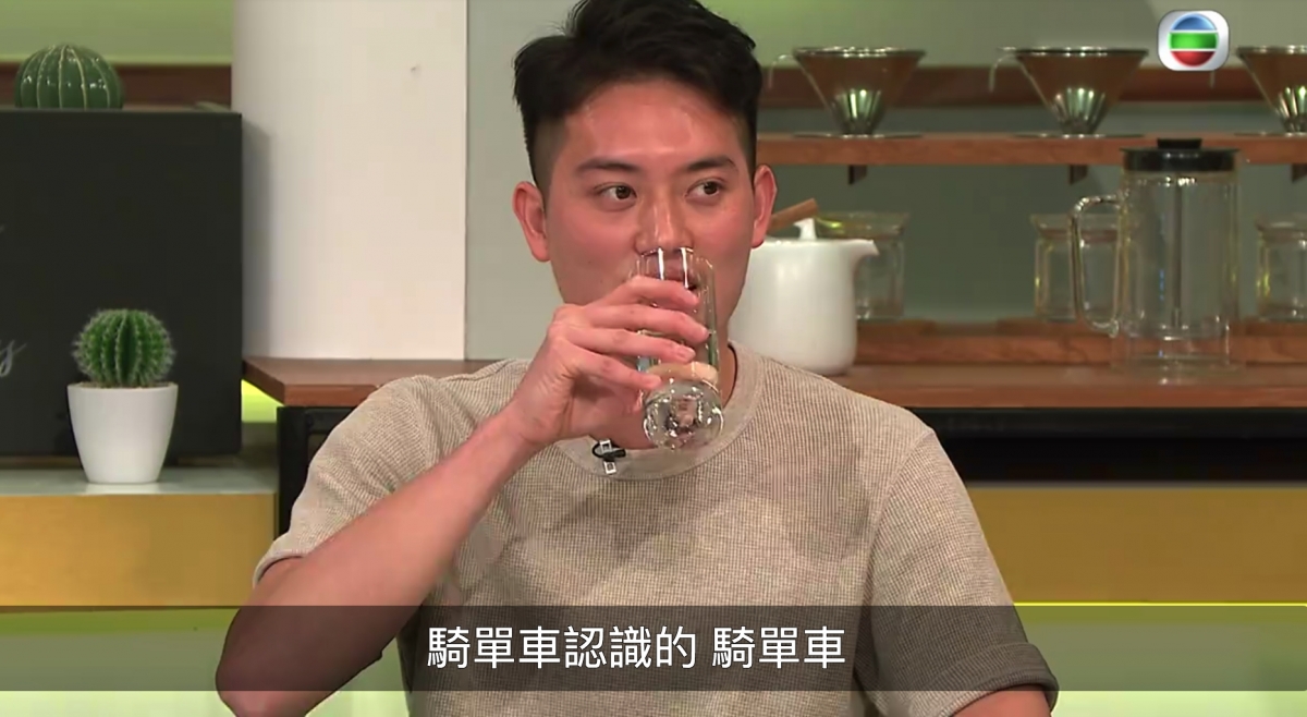 麥明詩新緋聞男友係飛機師?月薪達6位數高大靚仔完勝林作