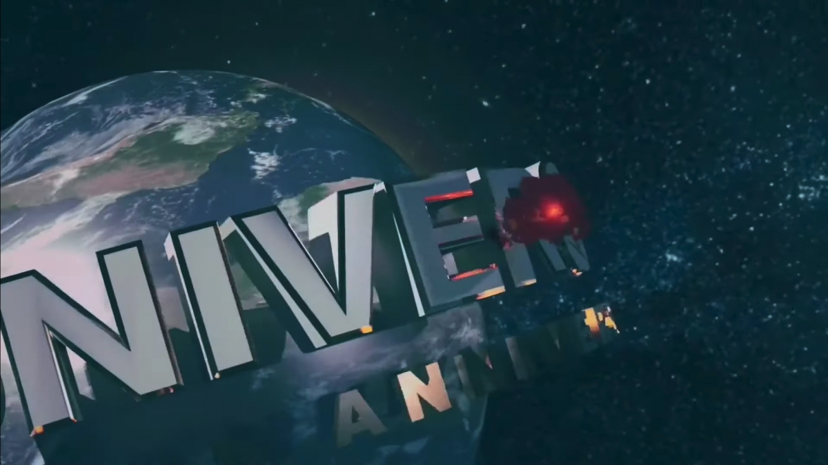 影片更展示了那個地球的外太空模樣,那裏一樣有衛星,只是衛星外層就包圍了Universal Studio字樣~畫面超級像真,讓人有視覺衝擊!就算知道是假的也覺得大開眼界不禁嘩然~