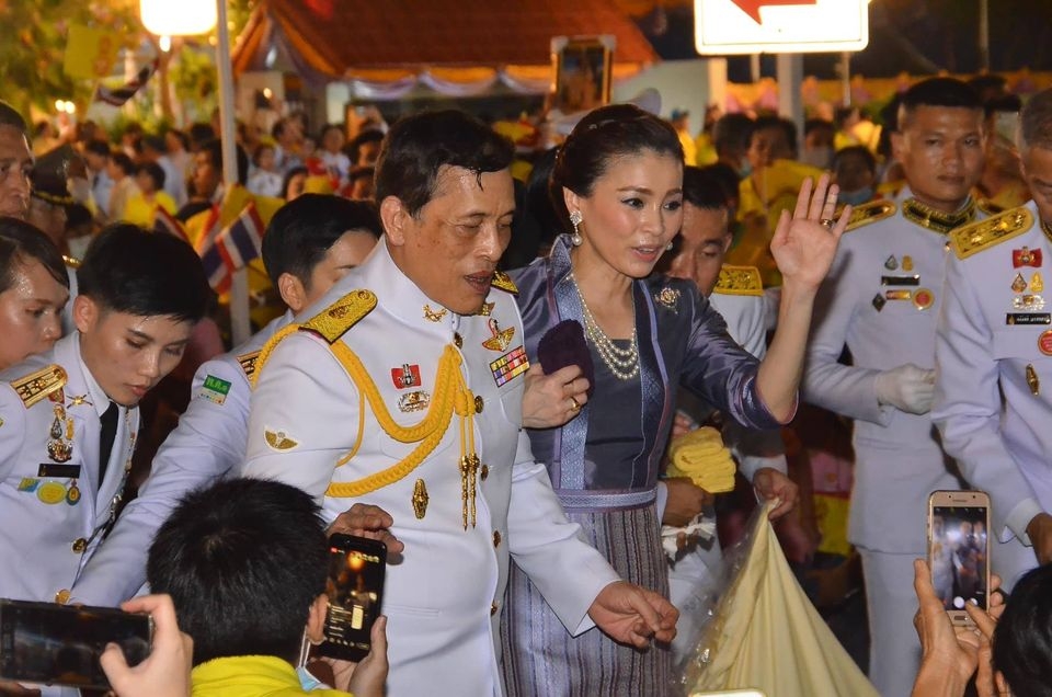 詩妮娜復寵後,在皇室的地位可謂更加穩固,令皇后蘇堤達不得不暗地裡反擊!