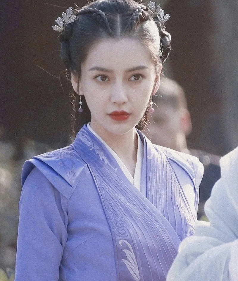Angelababy黑眼圈殘樣曝光?法令紋顯老10歲現疲態