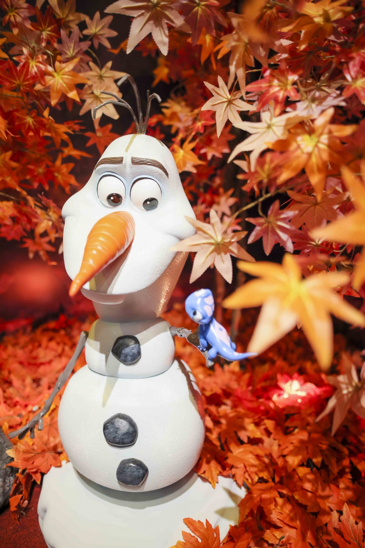 【Frozen夢幻特展】訂票購票/18,000呎魔幻世界打卡必去