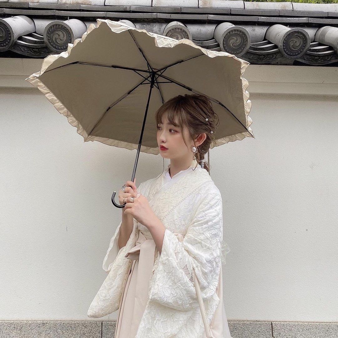 當然穿上這樣美麗的和服