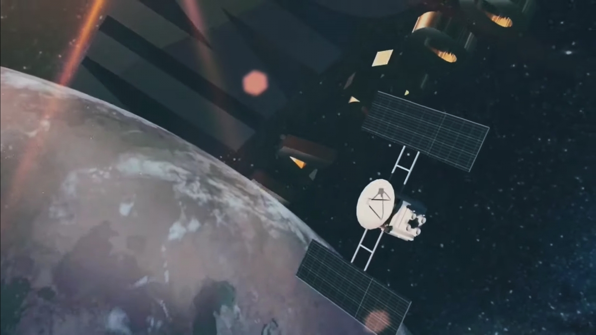 影片更展示了那個地球的外太空模樣,那裏一樣有衛星,只是衛星外層就包圍了Universal Studio字樣~畫面超級像真,讓人有視覺衝擊!就算知道是假的也覺得大開眼界不禁嘩然~