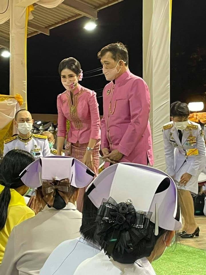 【泰國廢妃】出家西拉米也將復寵/貴妃詩妮娜不雅照流出反獲泰王寵愛