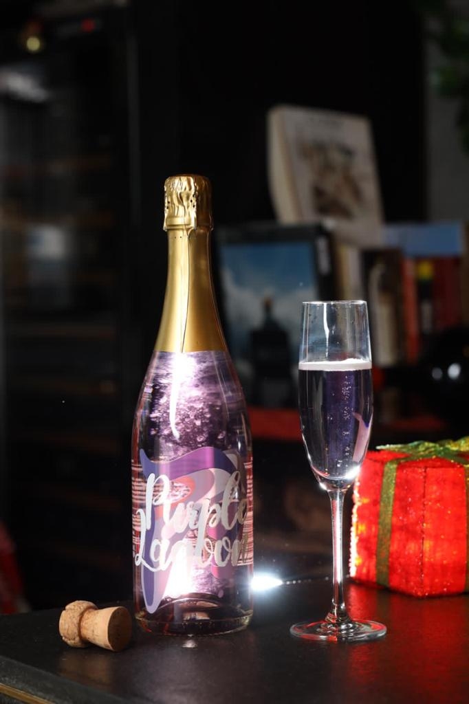 香港紫色汽酒Purple Lagoon薰衣草葡萄汽酒