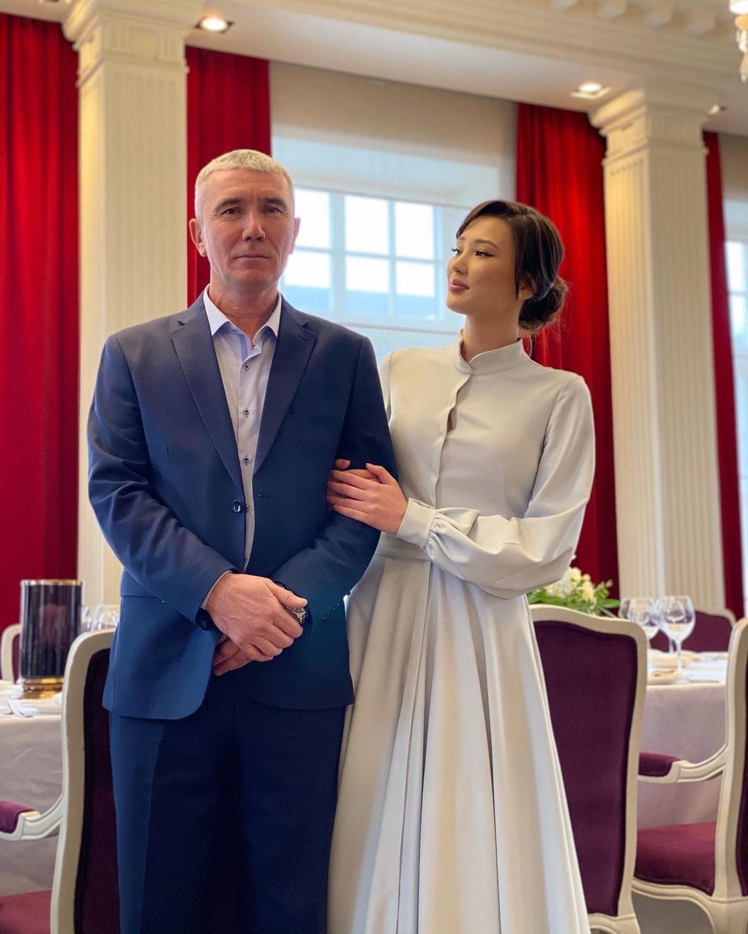 今次再次獲得全球關注,原來是因為女神於個人 instagram 上宣佈正式封盤完婚