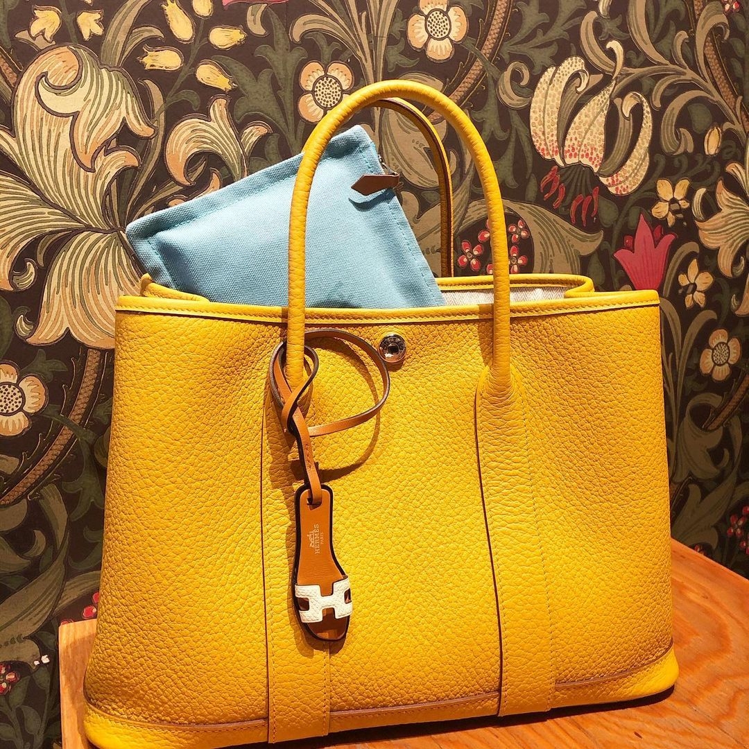 【Hermès手袋】若你偏好大較大容量的包包,這款「Hermès Garden Party Bag」絕對最適合你~