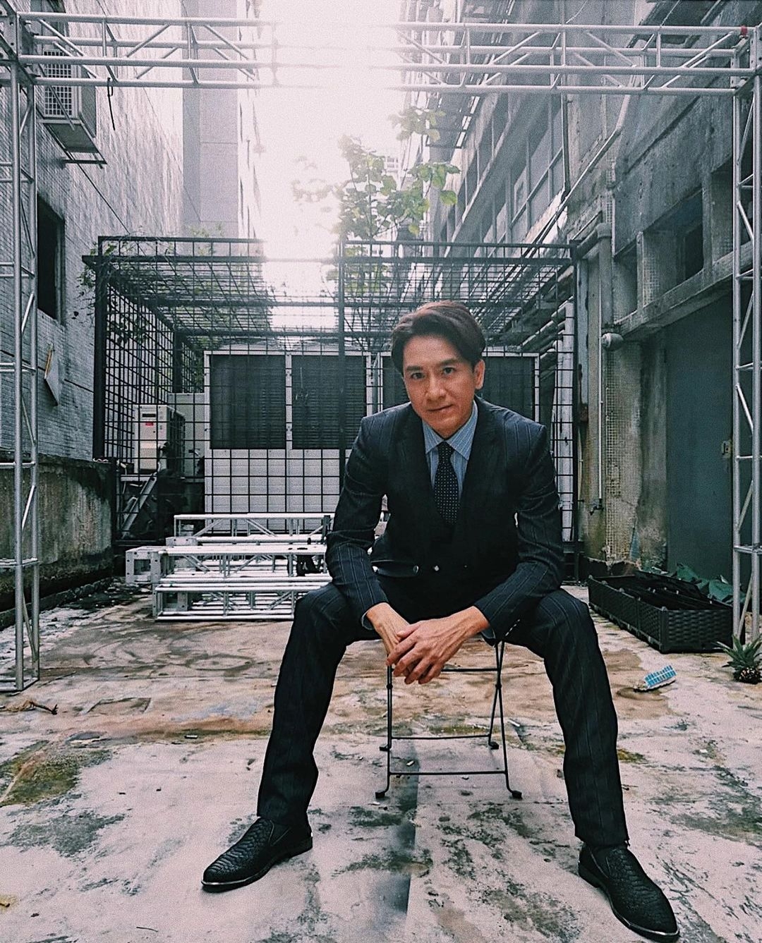 【香港男明星學生相】向來乖乖仔形象的馬國明深得觀眾緣,榮升視帝後的他,今年更與靚湯火速熱戀中,心情大好的他當然看起來愈來愈帥氣