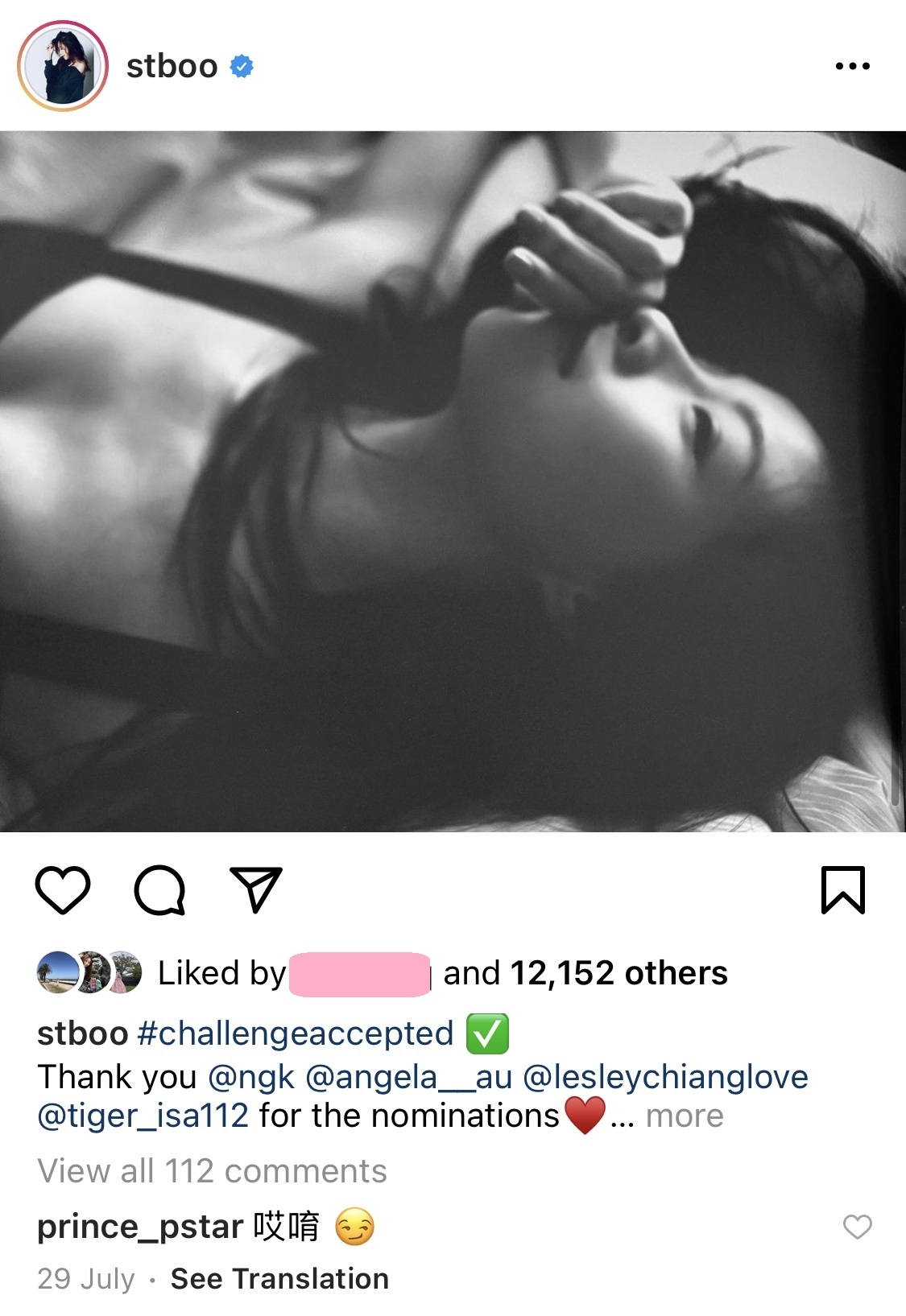 【鄧麗欣Stephy王子】引來了王子秒回:「哎唷!」同時附加一個奸笑Emoji,不知道是在呷醋,抑或也覺得Stephy造型超性感呢?