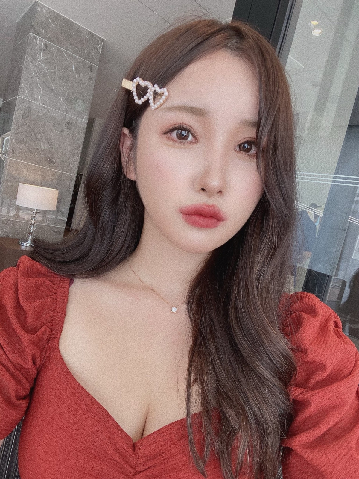 【整容後遺症】手術後的她整個顏值也大升級,變成了網紅臉~