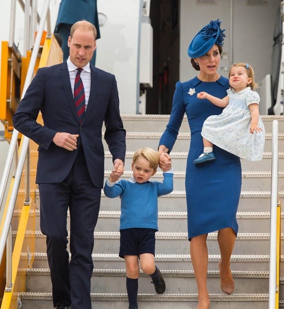 【英國王室職位-英女王】旅行總監主要負責替王室各成員安排交通服務，包括國事訪問、家族旅行和住址搬遷等都由他來管，務必讓成員們的每個旅程都順利進行