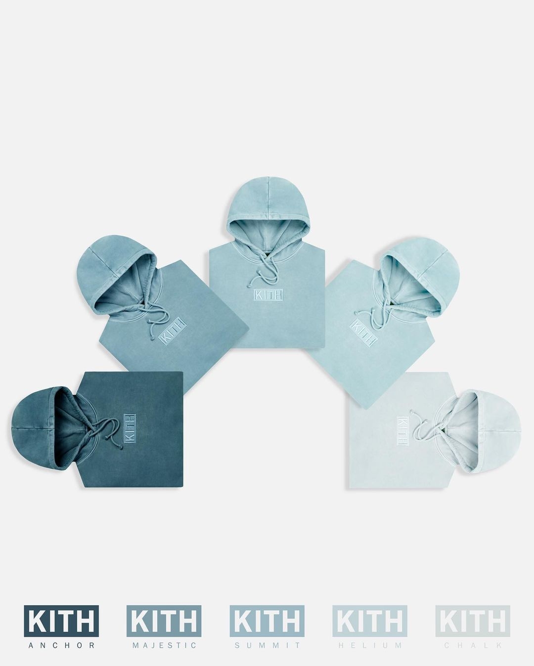 相信冰藍和粉紅色系的衛衣一定最得女生歡心!