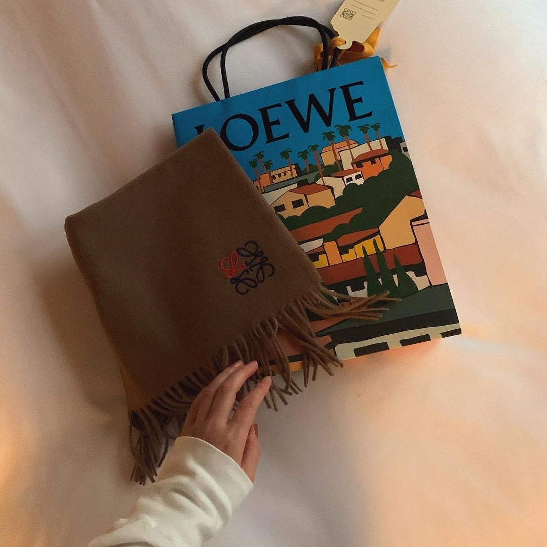 LOEWE Tan Cashmere Anagram Scarf HKD$8650