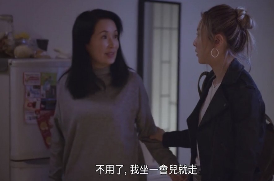 節目來到尾聲,昨日播出的第11集不單只講愛情,還刻畫了親情的可貴,讓不少人感到非常感動。龔慈恩和王敏奕飾演的兩母女一向關係不太好,見面時也會避談,一段破裂已久的關係,終於在一晚的談心夜破冰!