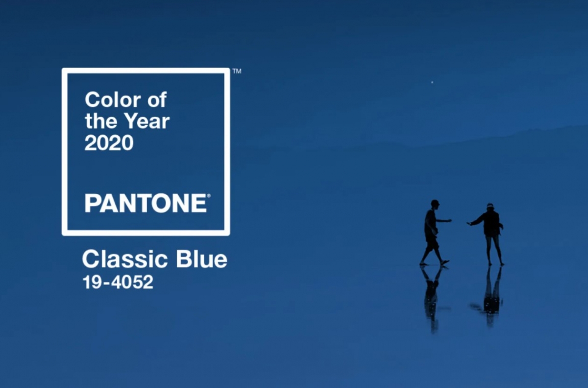 色彩權威 Pantone 每年都會選出的年度代表色(Color of The Year),2020年選出的經典藍(Classic Blue)