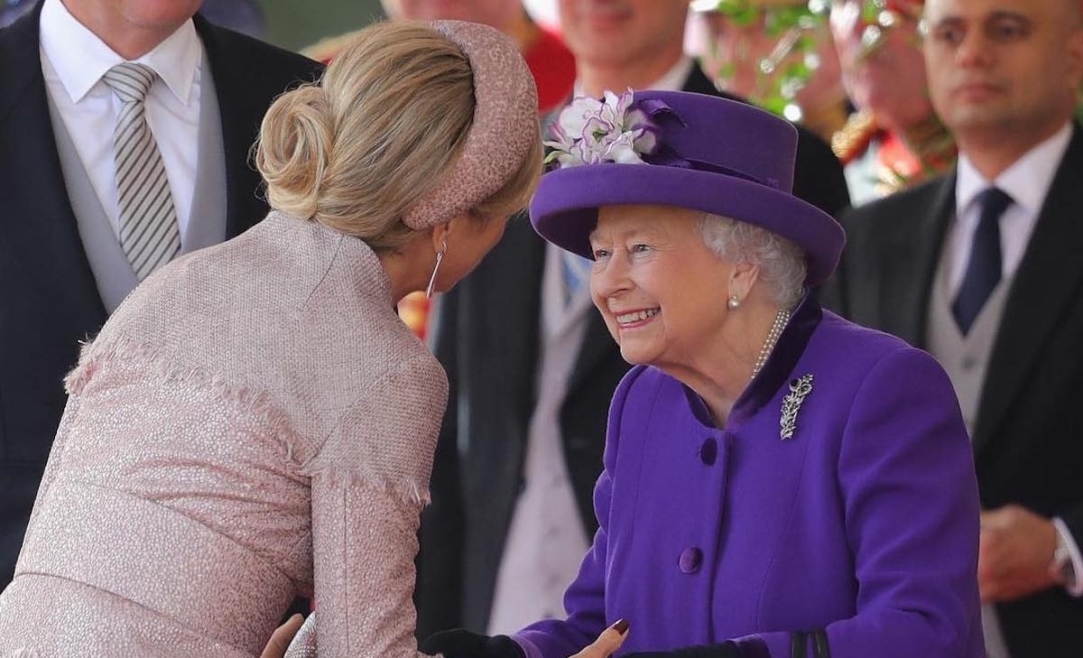 【英國王室職位-英女王】英國王室還有接線生這有趣職位，全因在白金漢宮裏經常都是接收到來自不同地方的電話，不過卻不是所有電話都是重要來電