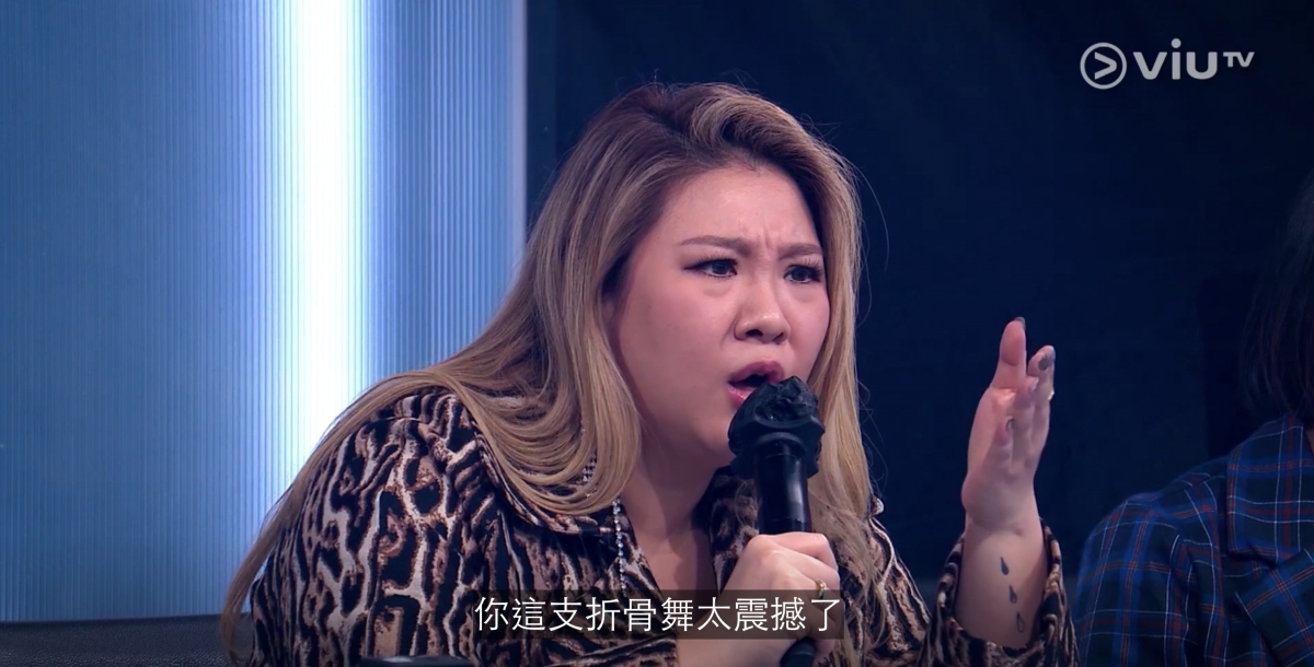 這輪比賽最大的焦點卻落在了欣宜(Joyce)身上,