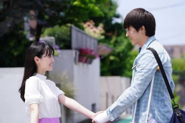 討論區上的趣事千奇百怪,包羅萬有,平日網民都喜歡「食花生」。不過近日,一個Instagram上的愛情討論區「lovers_channel_」就有一篇帖子被瘋傳並洗版,這並不是因為搞笑抽水,而是因為事態嚴重,涉及有可能構成罪行的案件!