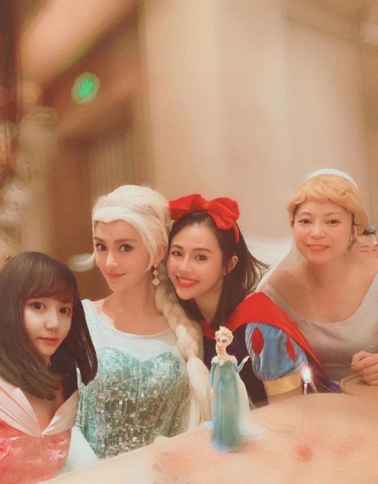有網民力撐Angelababy:「Baby靚d!佢靚到好似公仔,好啱扮迪士尼公主!」
