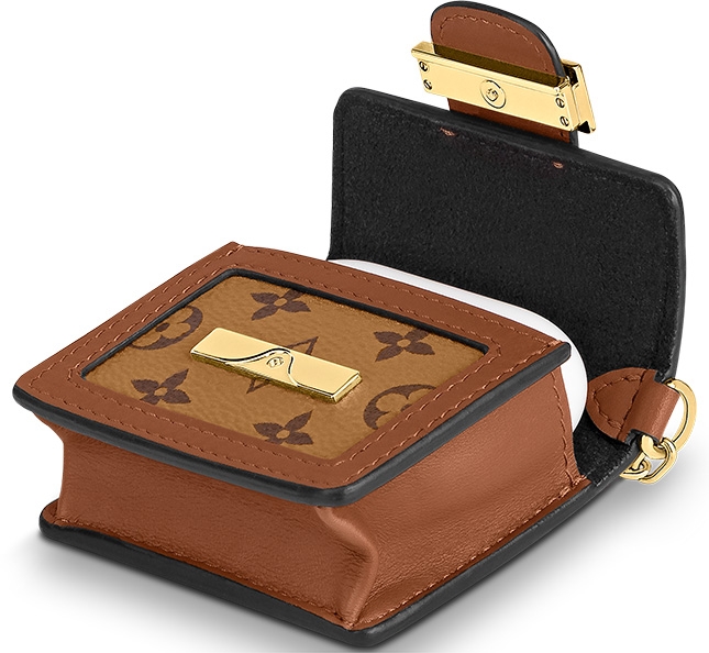 【LV AirPods套】這款Louis Vuitton Dauphine AirPods套在香港官網顥示的售價為HK$9,600
