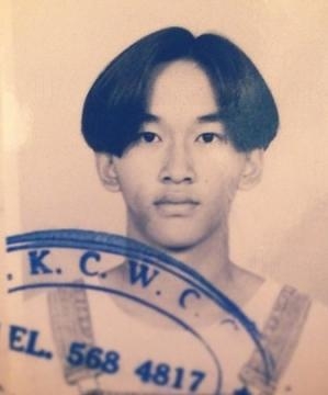 【香港男明星學生相】少爺占小時候就已經長得跟現時一模一樣的風趣,整個外貌真的一點變化都沒有