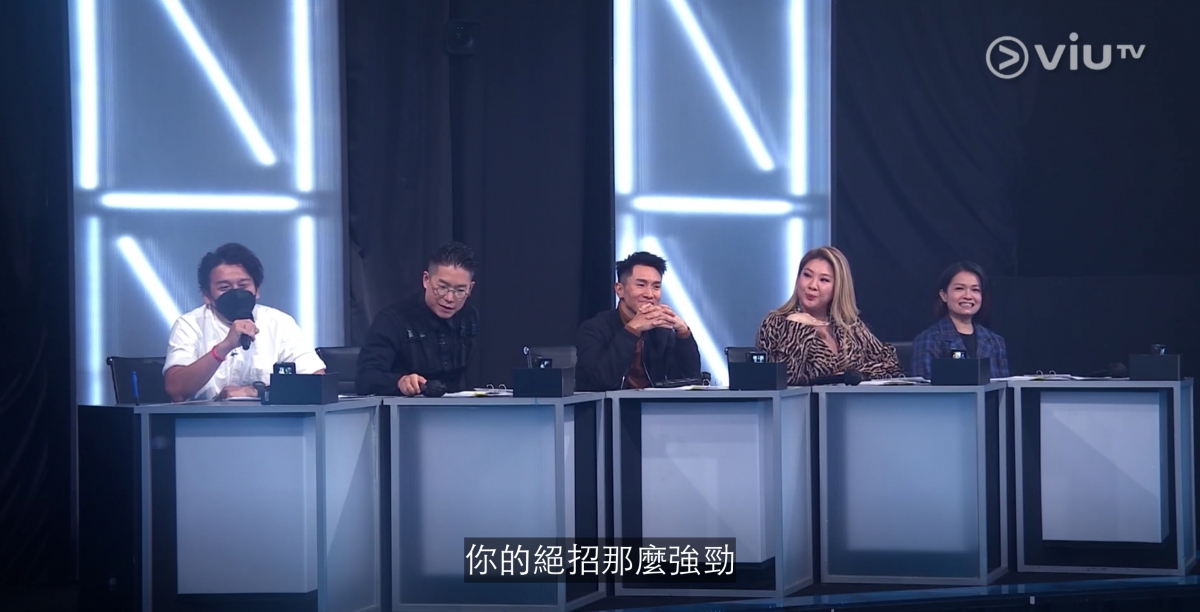 《全民造星3》在最新的10強爭霸戰中邀請了5位全新的星級評判:欣宜、火火、林曉峰(Lo)、黃詠詩、陳柏宇。