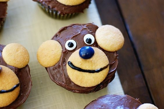 除此之外，如果找到其他顏色的朱古力也可以當其他顏色那般用，例如是草莓和雲呢拿口味的朱古力。