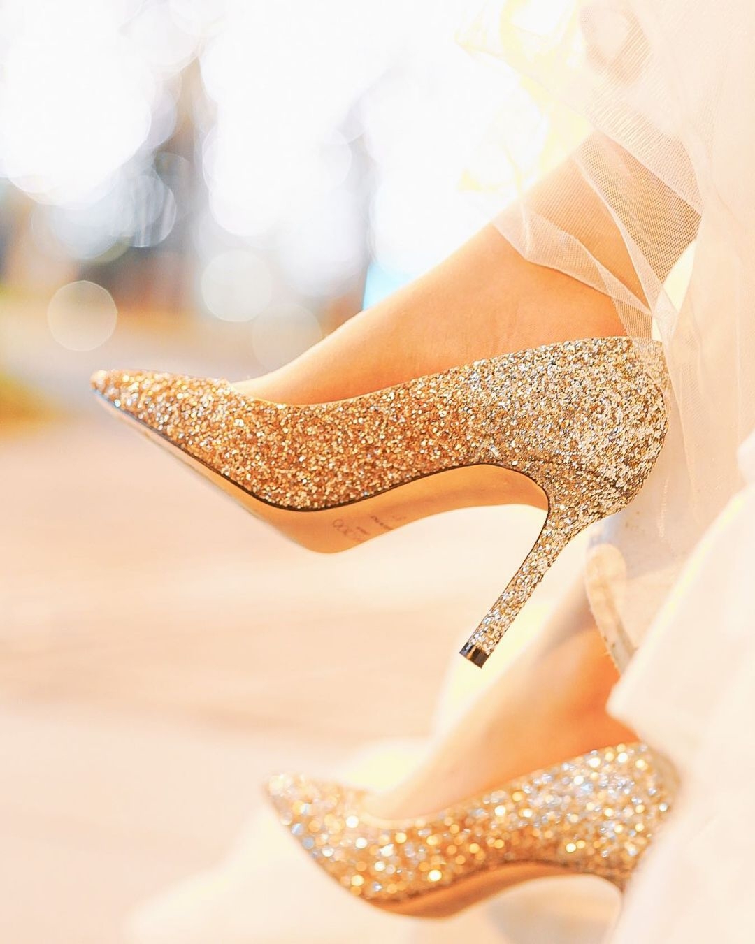 【名牌 高跟鞋】Jimmy Choo 婚鞋可說是世界知名,在電影《穿PRADA的惡魔》有一經典台詞就提到