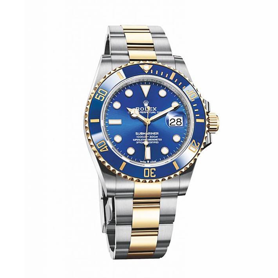 【Rolex勞力士手錶2021】這款Rolex手錶是在上年2020年才剛剛推出不久,一上市就引起了極高的關注度!Submariner最主要的特色就是具備了單向旋轉外圈