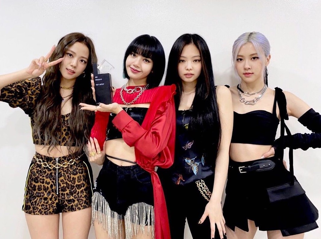 韓國女團BLACKPINK四位成員憑著迷人舞台魅力和獨特個人特色,成功於全球掀起了超強人氣!早前每位成員都齊齊入榜「亞太區百大美女」