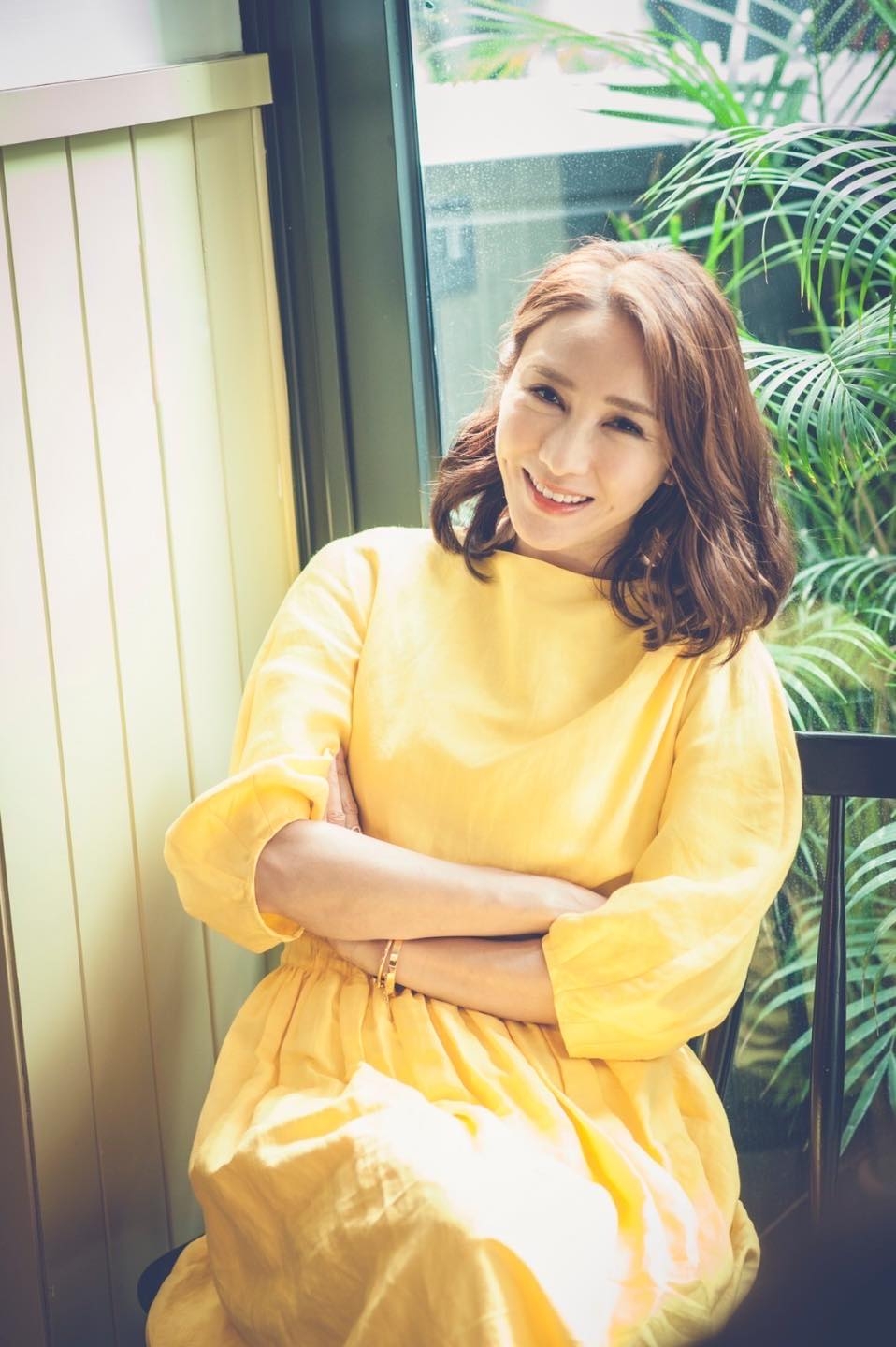 黎姿結婚12周年甜曬拖手照/富商老公馬廷苦追6年才打動芳心