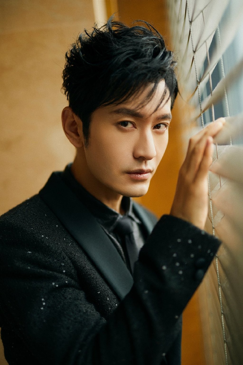 Angelababy否認係小三沒介入黃曉明跟李菲兒戀情/稱呼老公「黃先生」