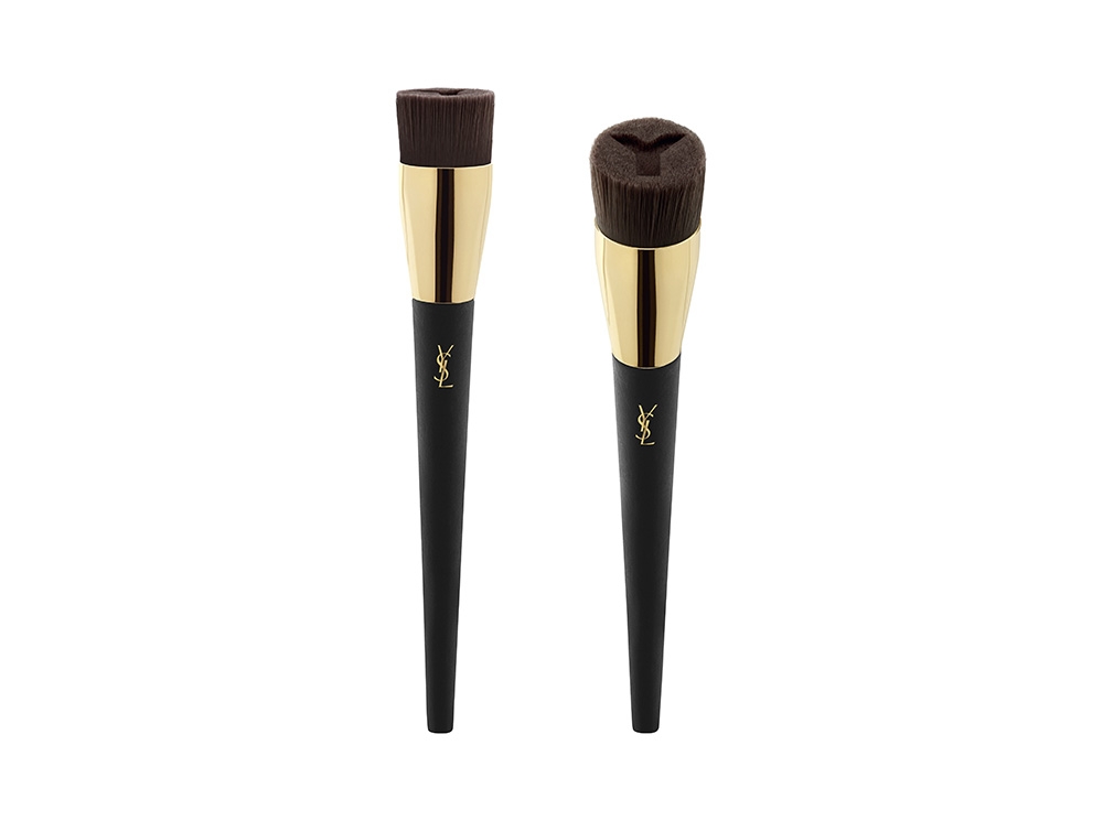 YSL BEAUTÉ Y-brush N3 粉底掃