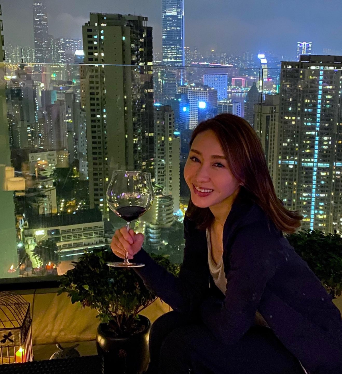 黎姿結婚12周年甜曬拖手照/富商老公馬廷苦追6年才打動芳心