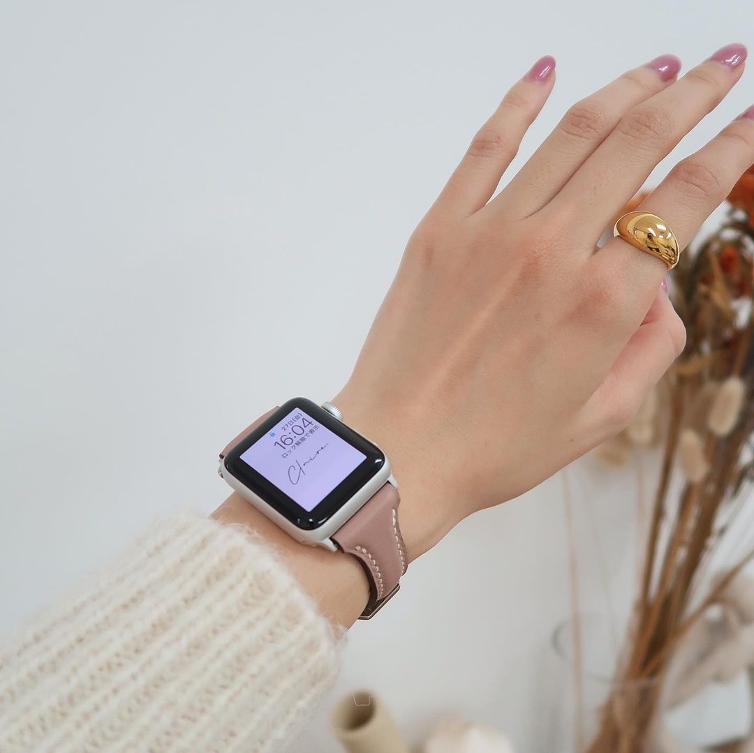 Apple Watch與皮革錶帶一向十分相襯,