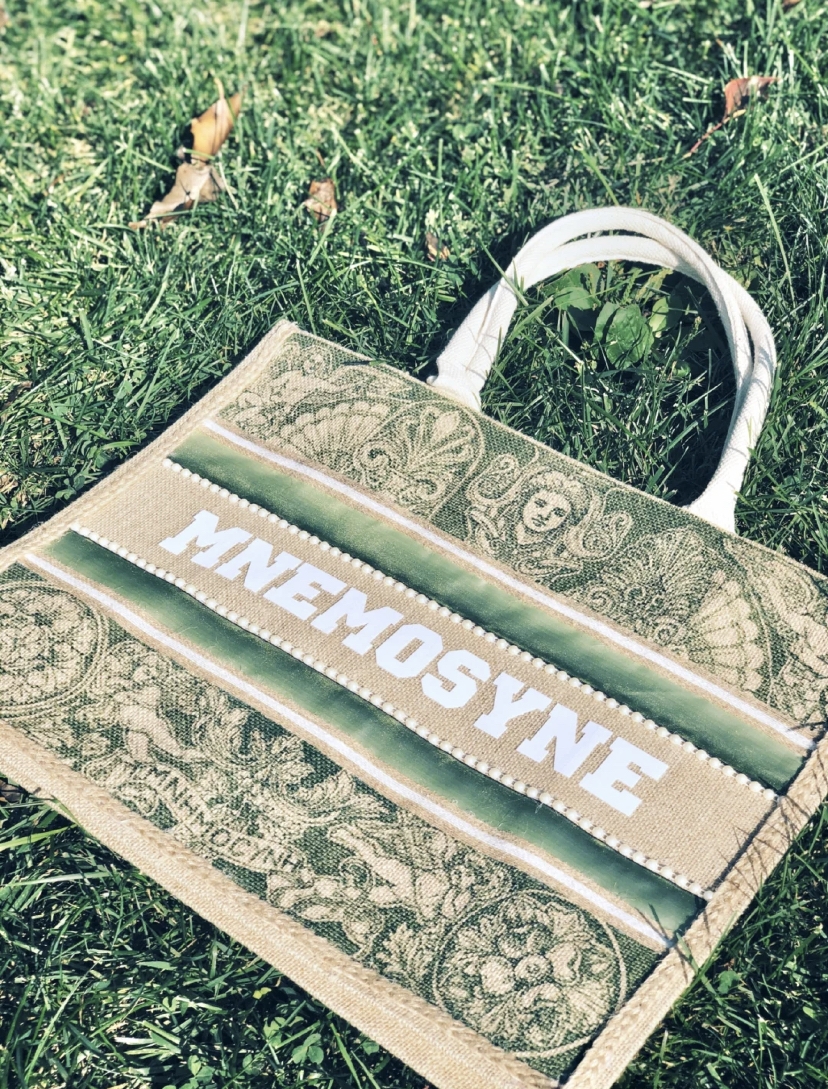 MUJI無印良品$15麻質手挽袋DIY手繪變Dior Book Tote名牌袋