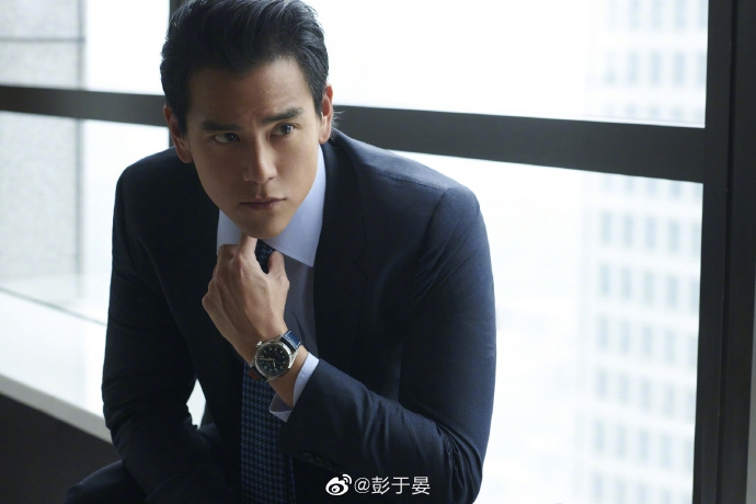 彭于晏出道多年形象正面,近年更鮮有緋聞,是不少女性心中的「黃金單身漢」。