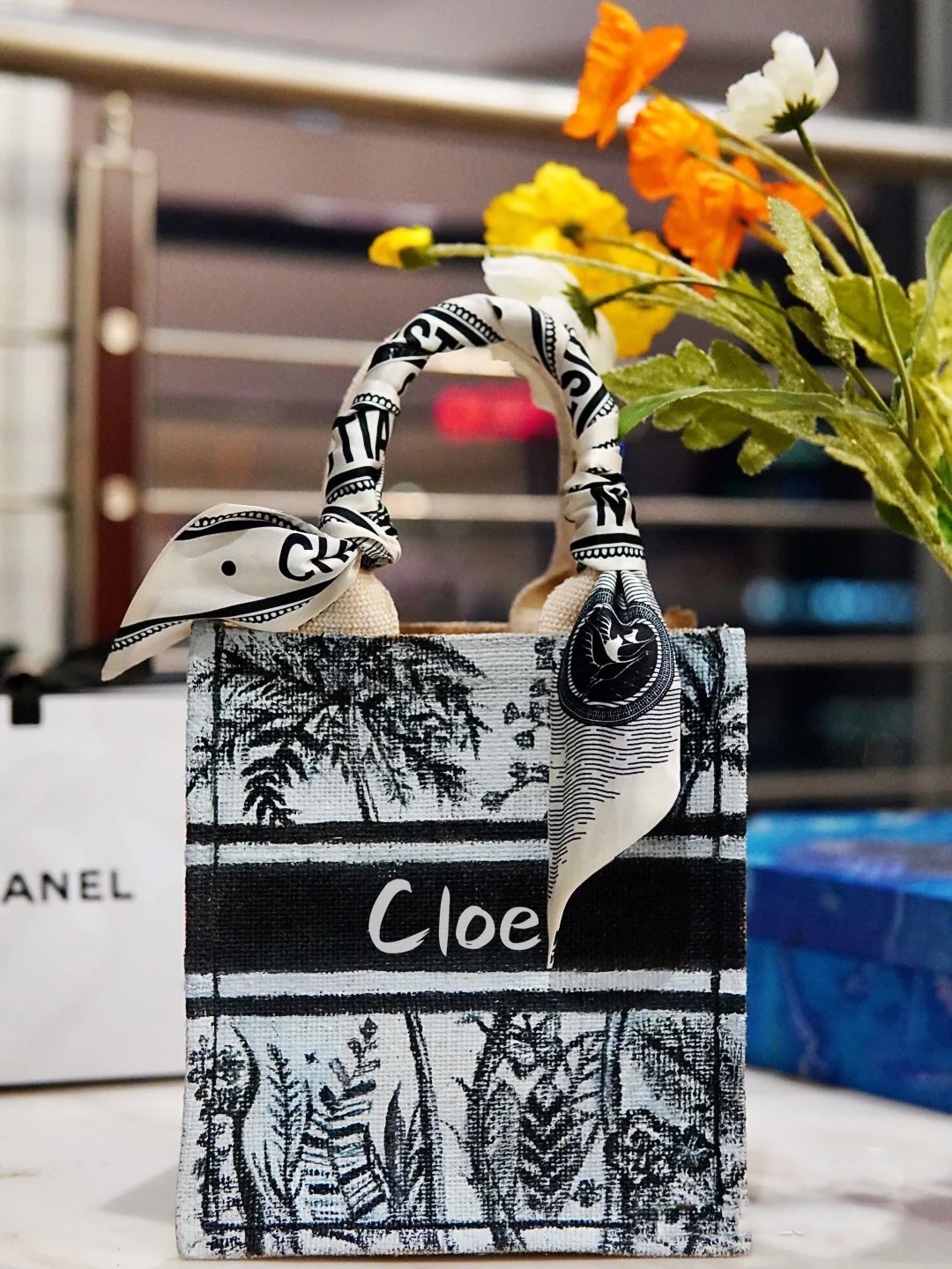 MUJI無印良品$15麻質手挽袋DIY手繪變Dior Book Tote名牌袋